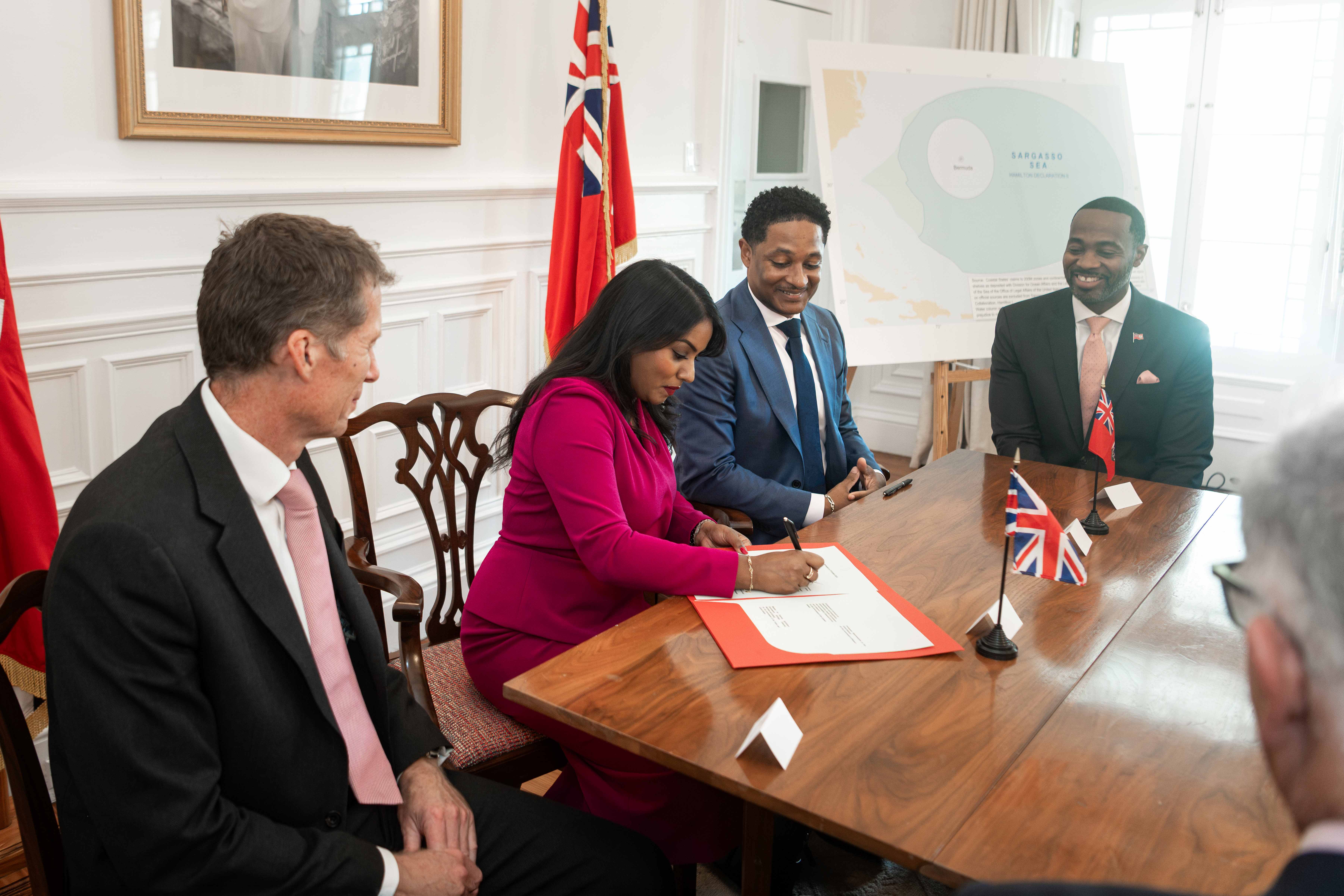 MinisterKumaran_HamiltonIIDeclarationSigningCeremony_005.jpg