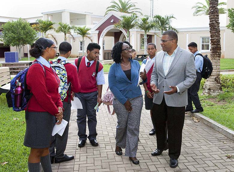 Minister of Education of Bermuda at Cedarbridge Academy