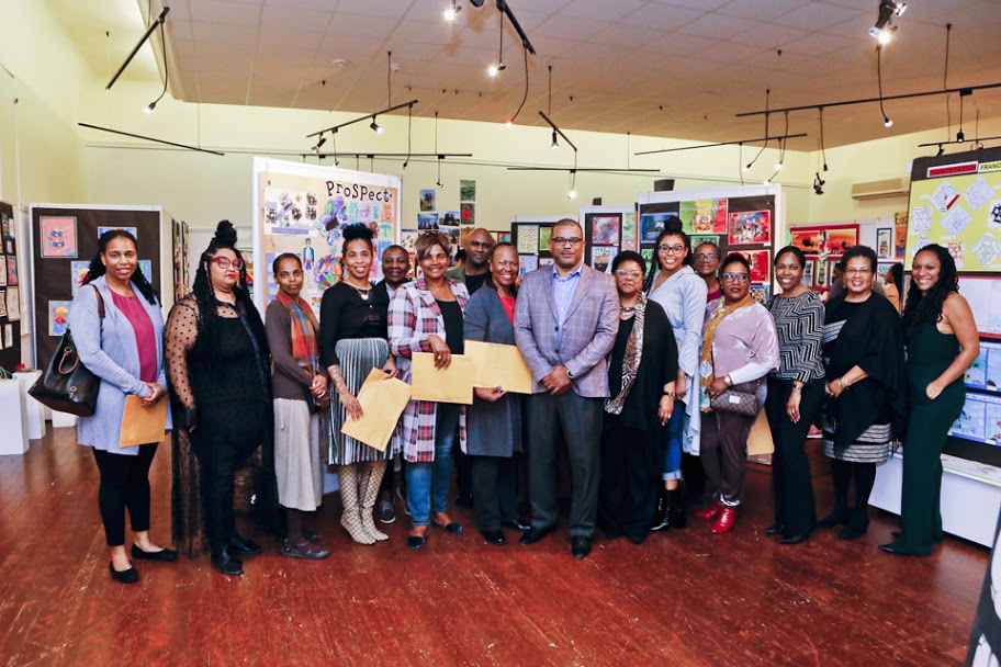 Minister Rabain with Art Teachers 